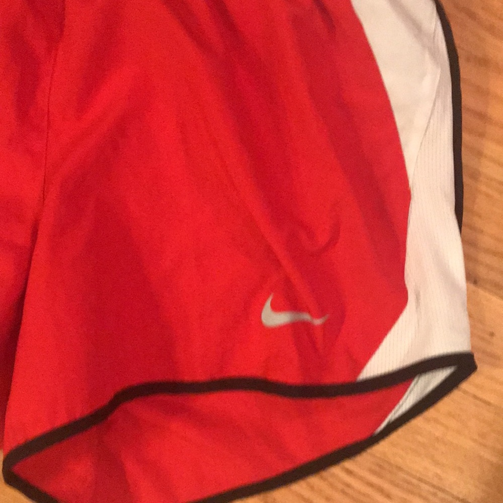 Nike shorts - Picture 2 of 3